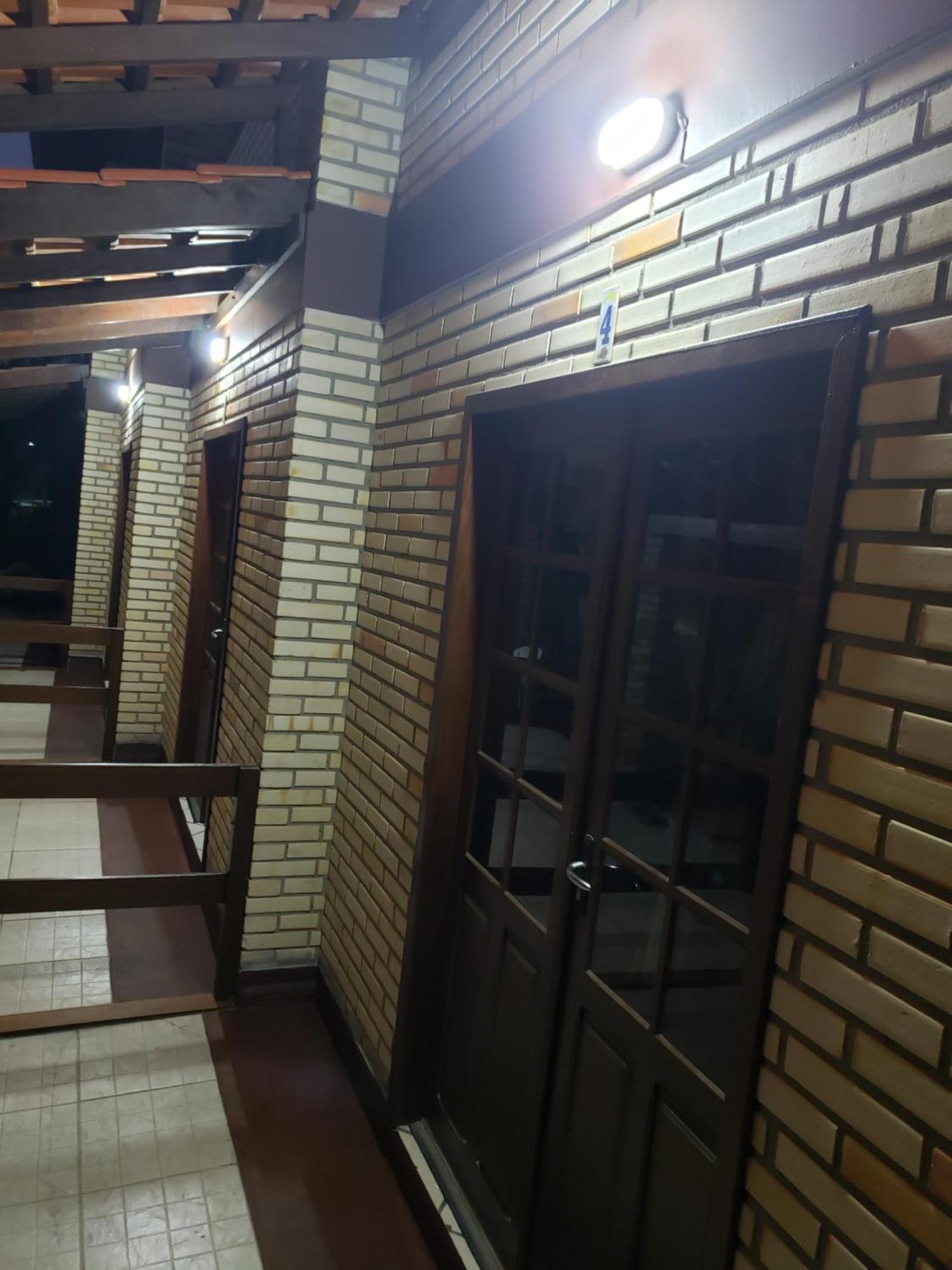 Residencial Costumes Brasileiras Ξενοδοχείο Bombinhas Δωμάτιο φωτογραφία